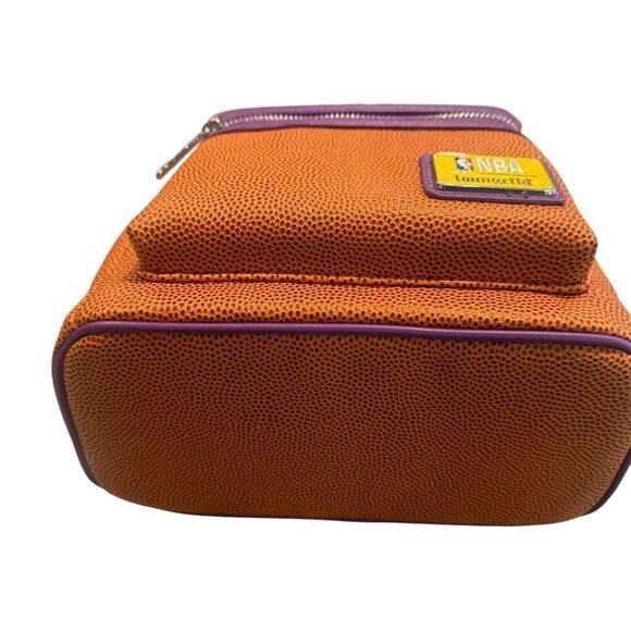 NBA Loungefly Lakers Mini Backpack NWT  In original factory packaging - Picture 4 of 7